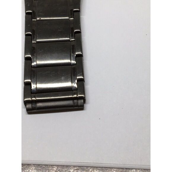 Authentic Fossil Watch Band Bracelet Links Case Use For Parts Used 26mm V799 - Picture 5 of 9